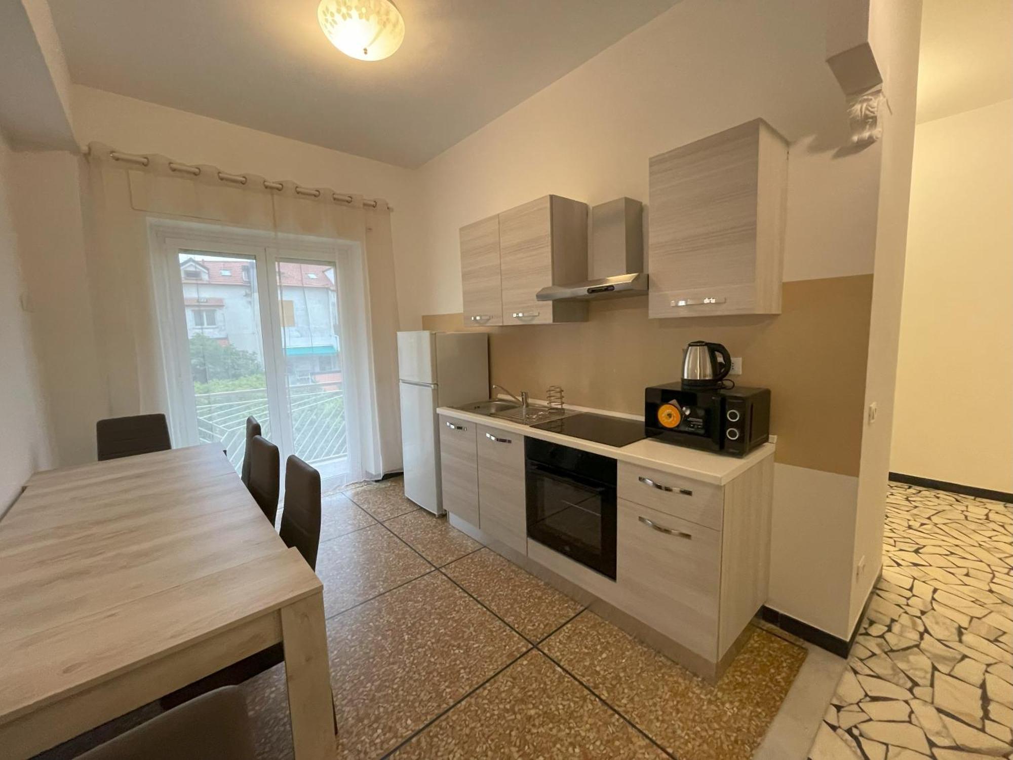 Airaldi8 - Trilocale Nel Budello Ampio E Soleggiato 50 M Dal Mare Alassio Exteriér fotografie