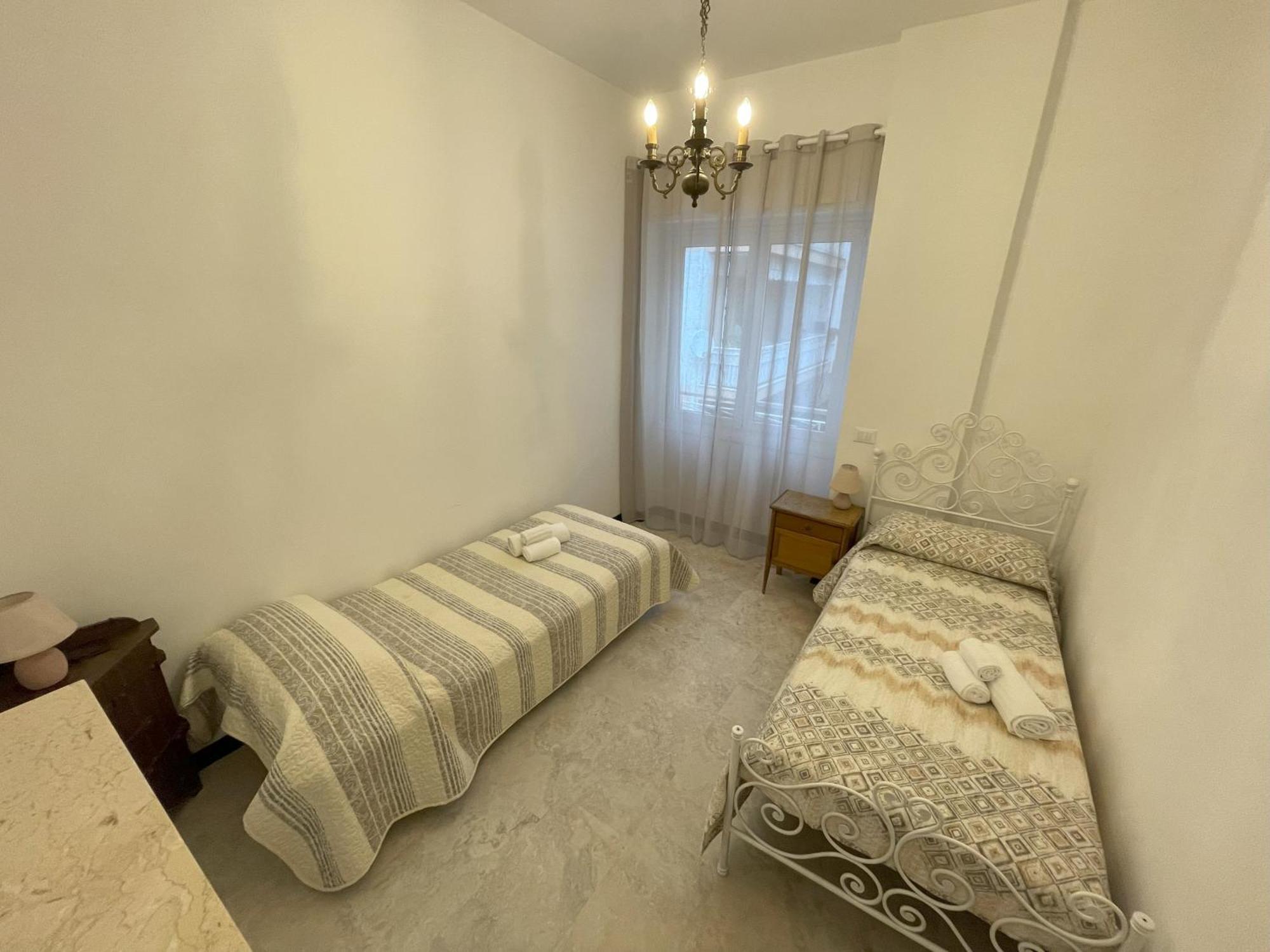 Airaldi8 - Trilocale Nel Budello Ampio E Soleggiato 50 M Dal Mare Alassio Exteriér fotografie