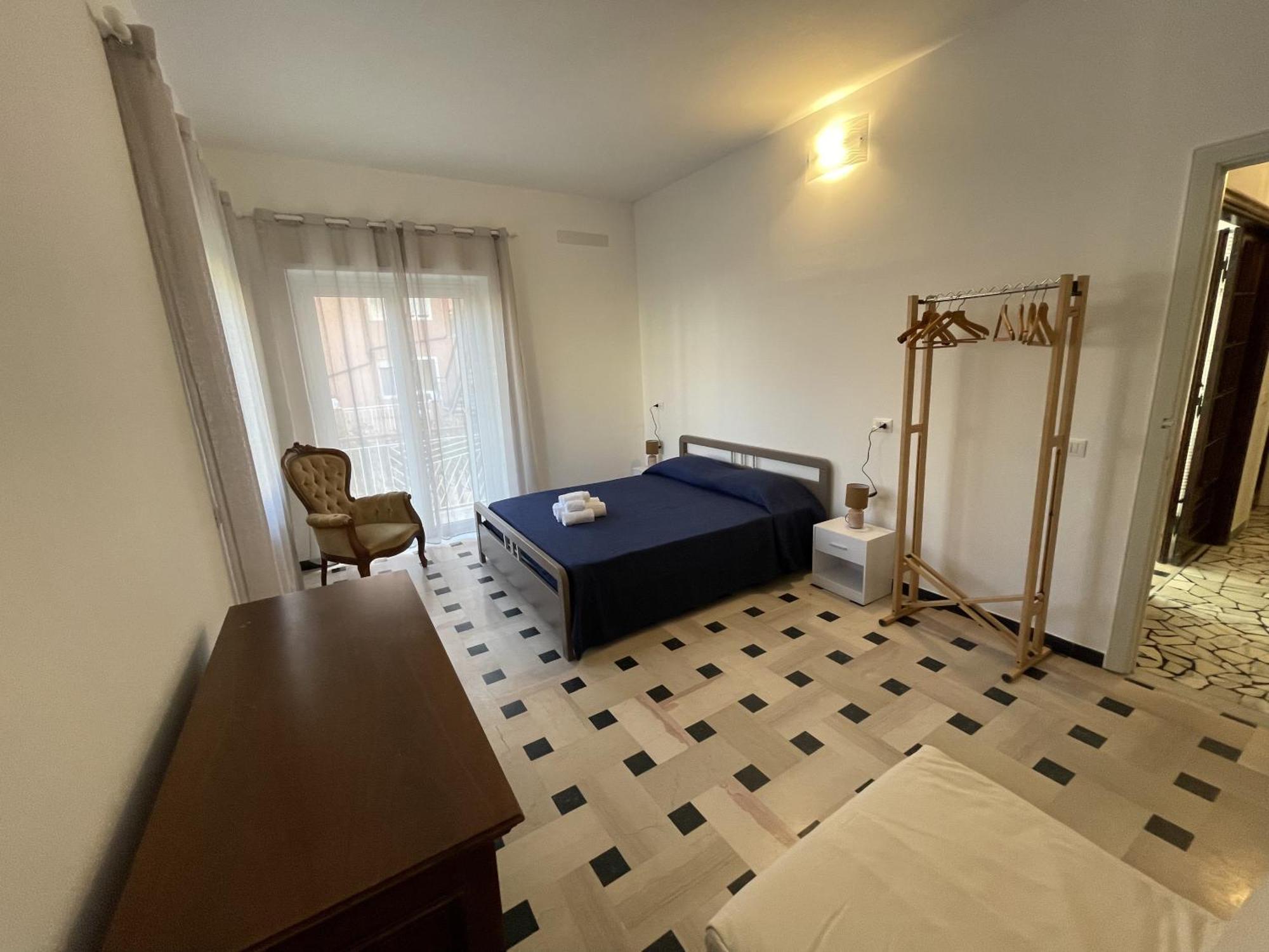 Airaldi8 - Trilocale Nel Budello Ampio E Soleggiato 50 M Dal Mare Alassio Pokoj fotografie