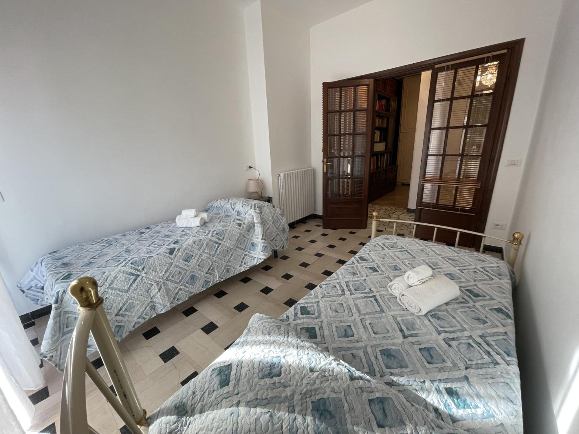 Airaldi8 - Trilocale Nel Budello Ampio E Soleggiato 50 M Dal Mare Alassio Pokoj fotografie
